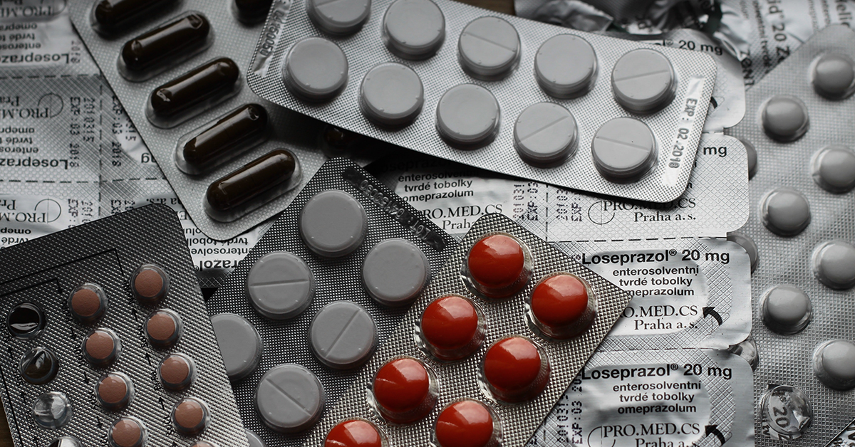 pain drugs NSAIDs opioids